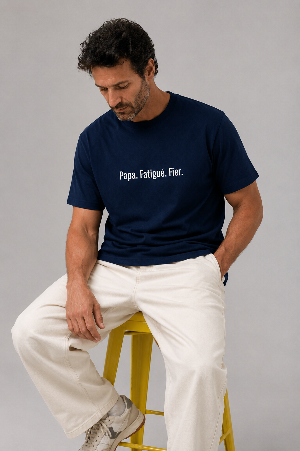 T-shirt Papa. Fatigué. Fier.